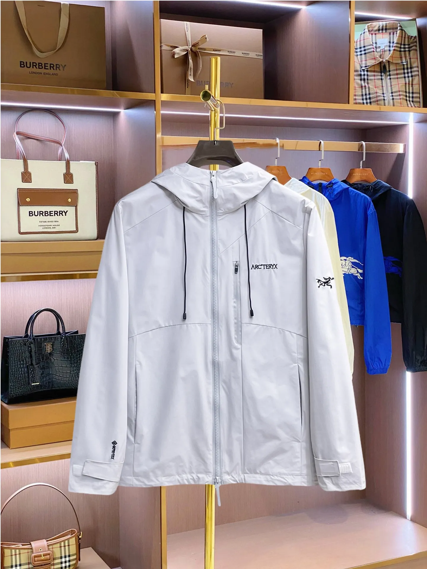 Same Style， ， 2026 New Arrival ，Original Premium Breathable ， ， ， Quality。 ， Sizes：M～3XL